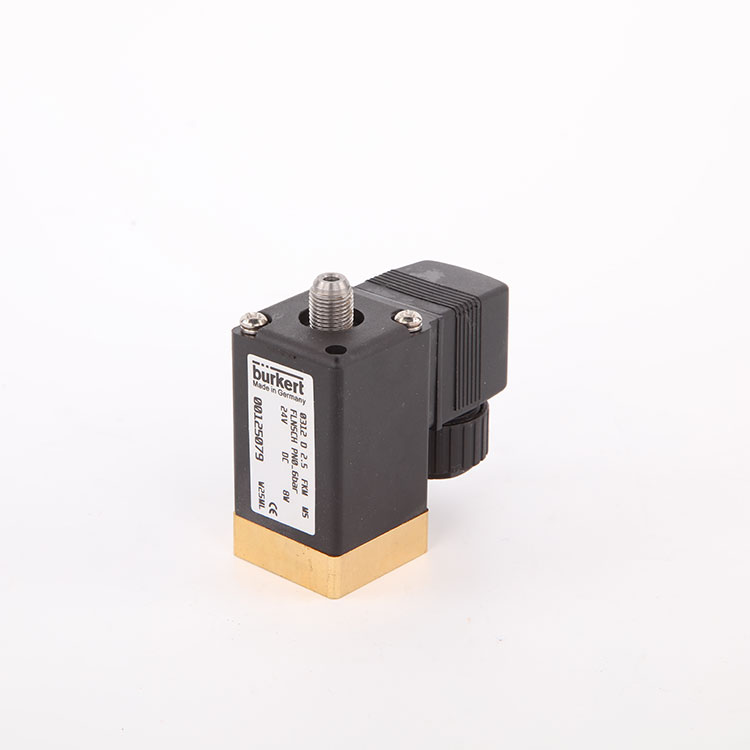 Cewka elektromagnesu od strumienia do strumienia